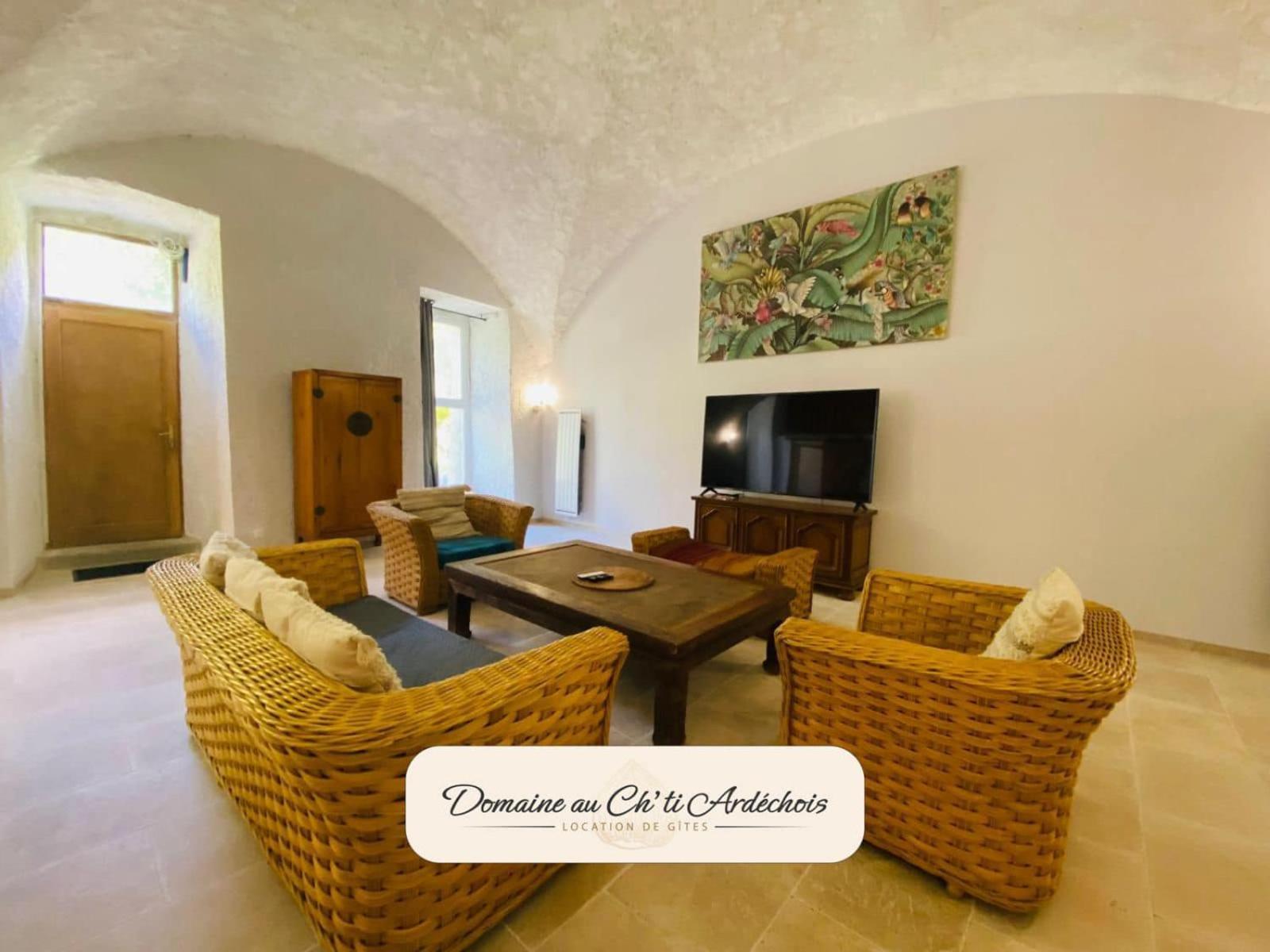 Gite De Groupe - Domaine Au Ch'Ti Ardechois Rochessauve Exterior foto