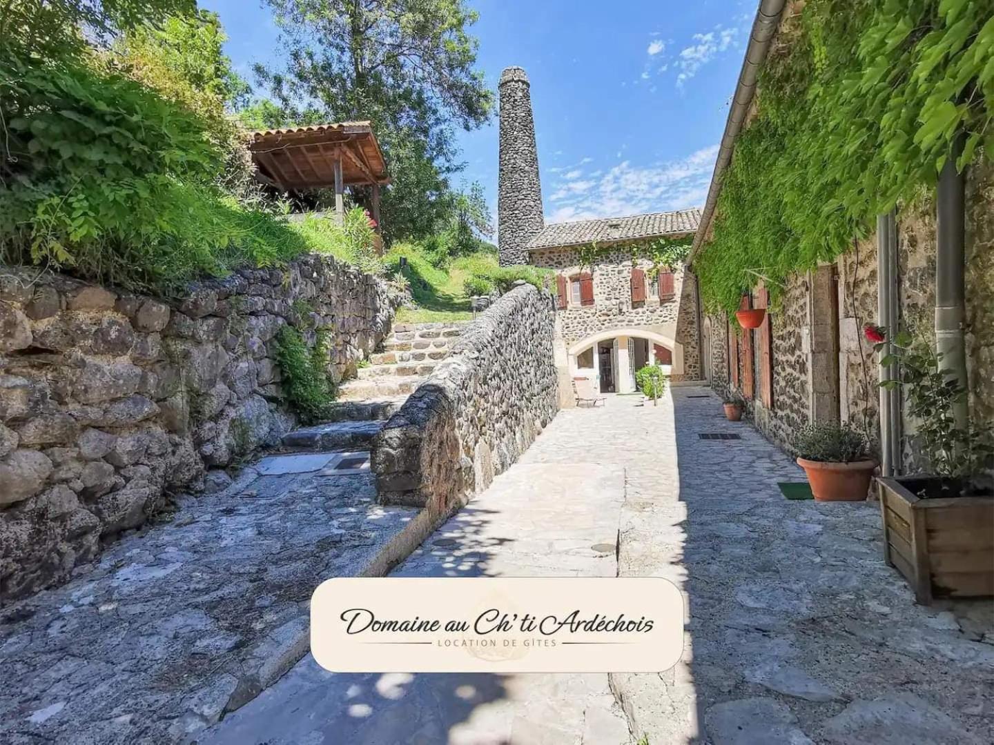 Gite De Groupe - Domaine Au Ch'Ti Ardechois Rochessauve Exterior foto